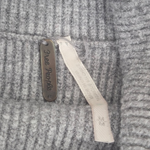 Free People Women's‎ Gray Ribbed Knit Tunic Turtleneck Pullover Sweater Size M - Picture 7 of 11
